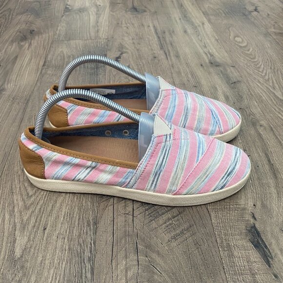 TOMS Pink Avalon Peony Ikat Striped Slip On Canvas Sneaker Size 9 - Picture 4 of 10